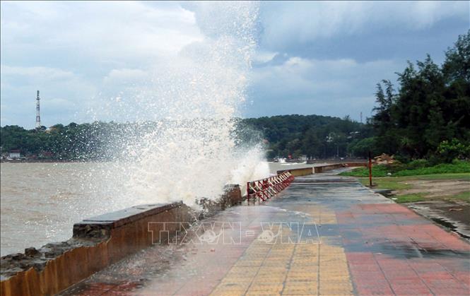 Bão số 2 đã đổ bộ vào các tỉnh từ Hải Phòng đến Nam Định

